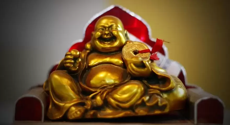 среќен шарм-смеечки Буда